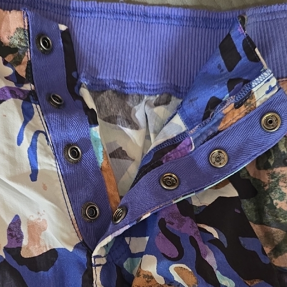 FREE PEOPLE MOVEMENT MESMERIZE IN VIOLET SPLENDOR CARGO PANTS SZ S NWT MSRP 128 - Picture 11 of 11